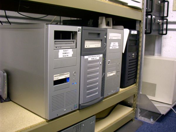 Internet Services Hosting #399<br>1,600 x 1,200<br>Published 9 years ago